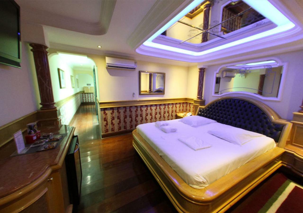 Love hotel Colonial Palace (adults Only) 2*